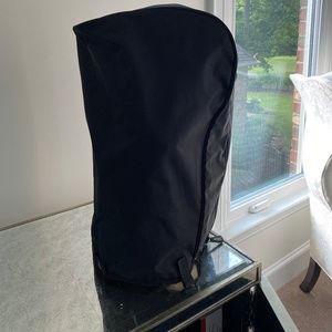 Titleist Center To Top Zip Rain Hood